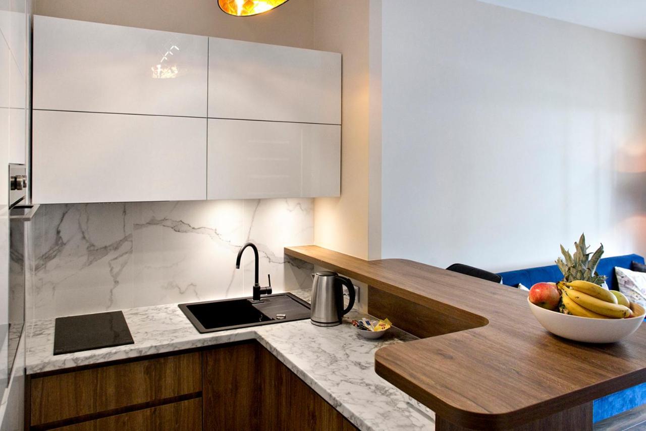 Prymasa Tysiaclecia - P&O Serviced Apartments Warsaw Exterior photo